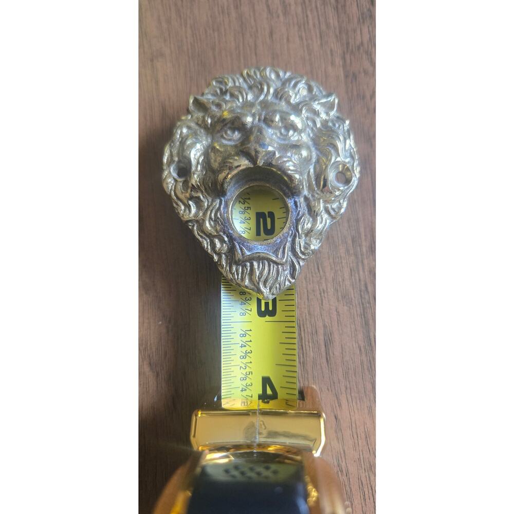 VTG WL636 Brass Lion Doorbell or Peephole Cover Pre-Loved - Picture 8 of 8